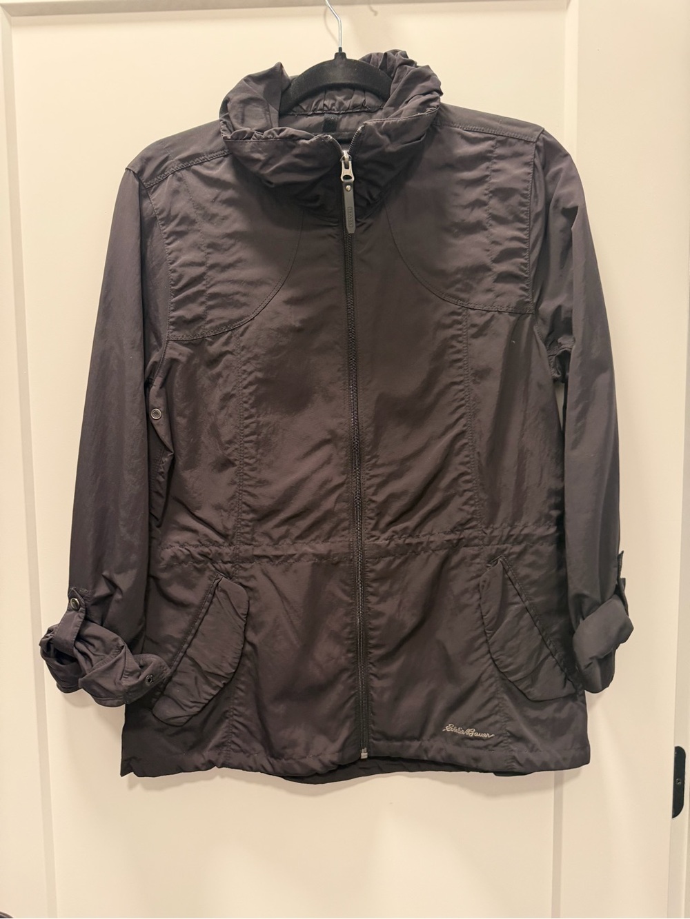 Eddie Bauer Women's Black Zip-Up lightweight Jacket Small